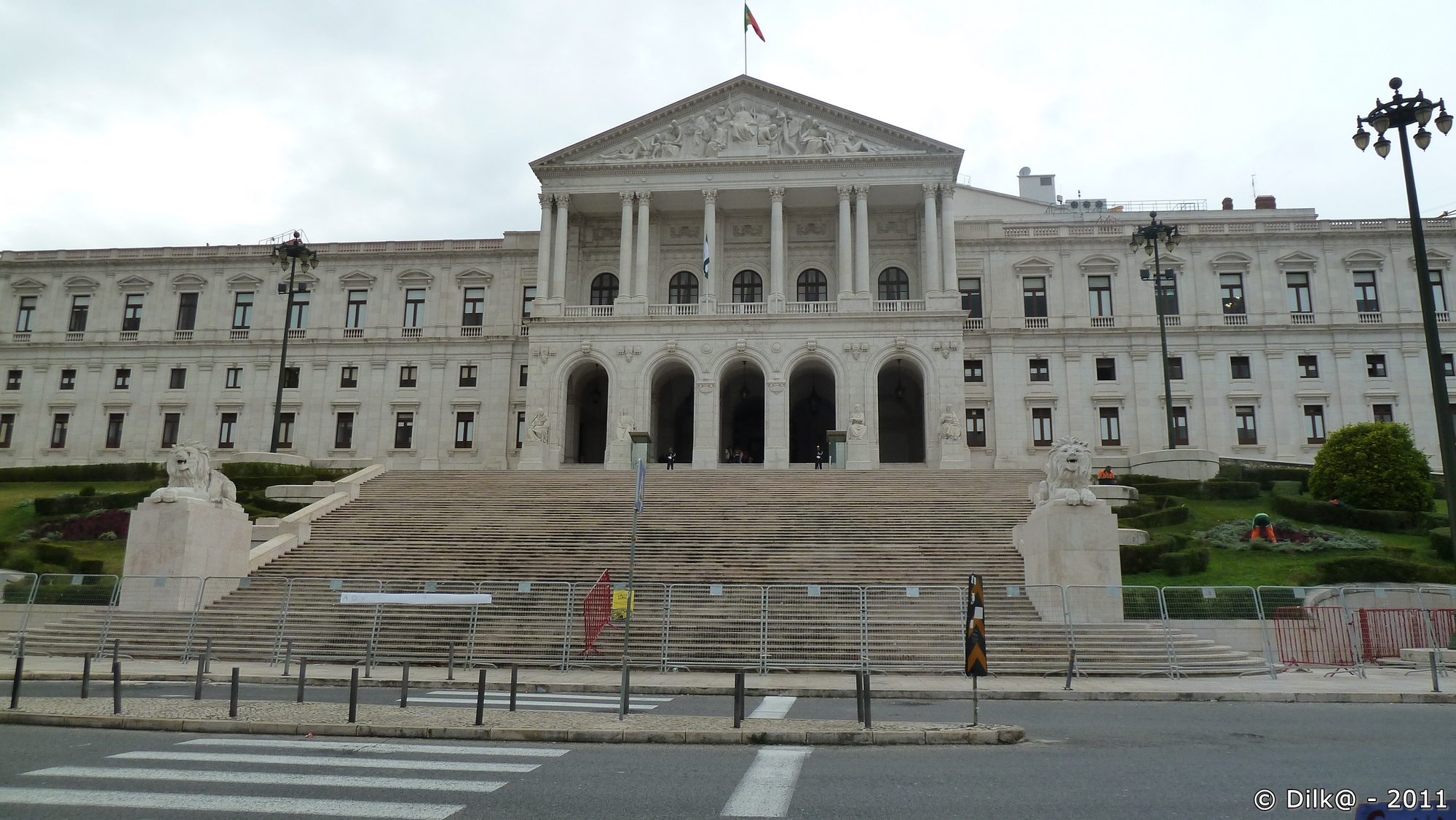 L'« Assembleia da República » (l'Assemblée de la République)