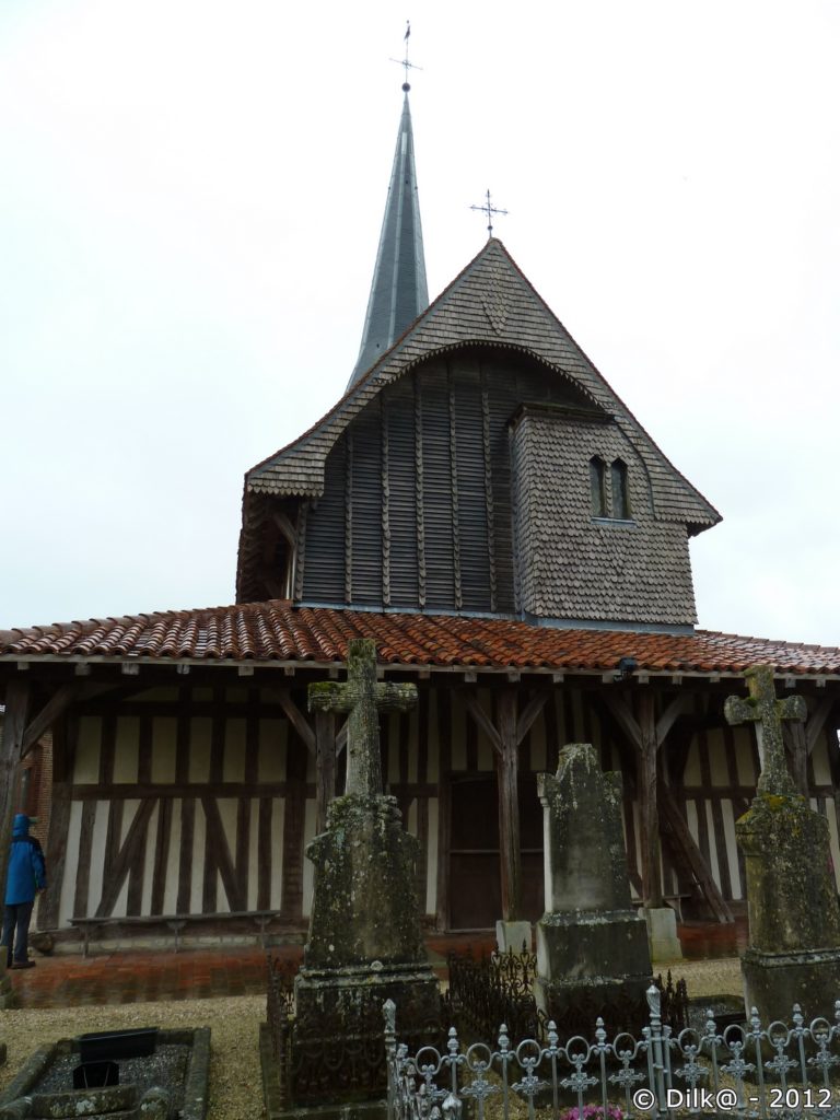 Bailly le Franc : église de l'exaltation de la Sainte Croix