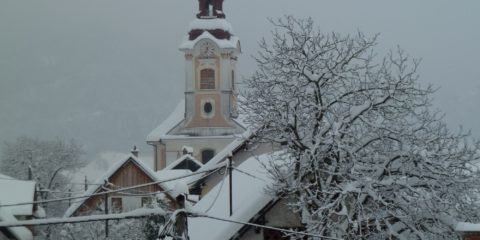 L'église de Zasip (vue de notre balcon)