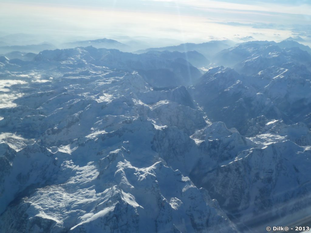 Les Alpes vues d'avion
