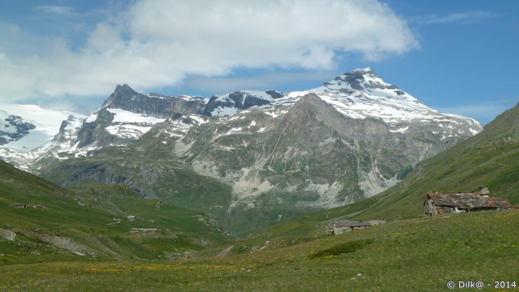 Les chalets d'alpage du vallon de la Rocheure