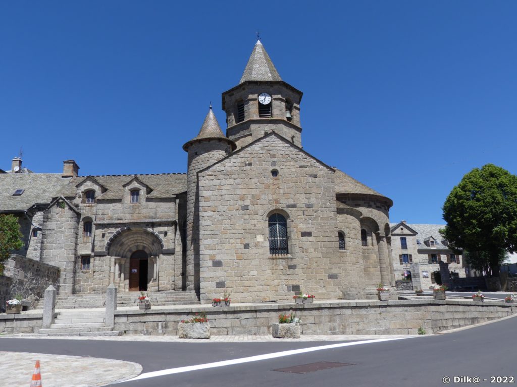 L'église de Sainte-Marie de Nasbinals