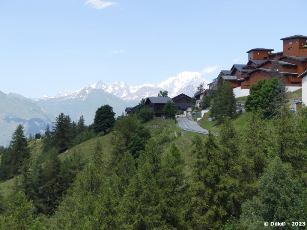 Le Mont-Blanc vu depuis le télécabine de Lonzagne