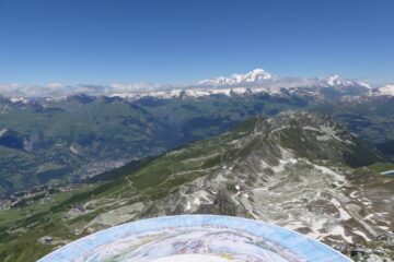 Le Mont Blanc vu du sommet de l'Aiguille Grive à 2732 mètres d'altitude