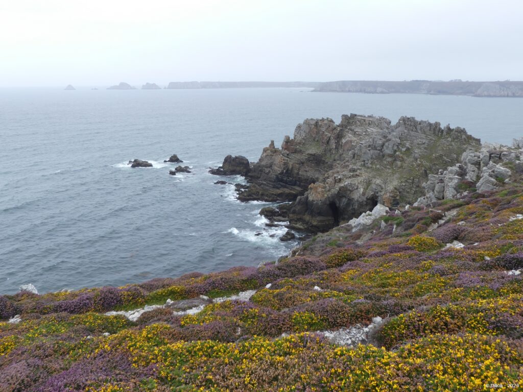 La pointe de Dinan et le Tas de Pois au loin