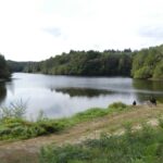 Pêcheurs sur le lac de la Valette ou de Marcillac-la-Croisille