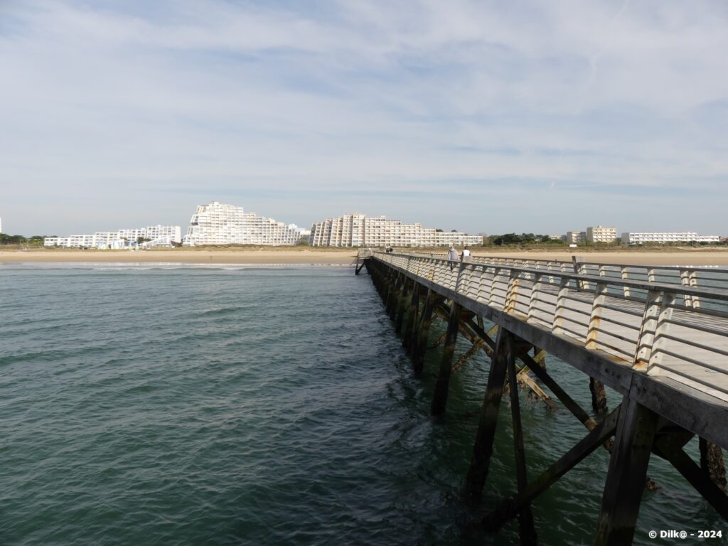 L'Estacade et les immeubles de l'esplanade de la mer