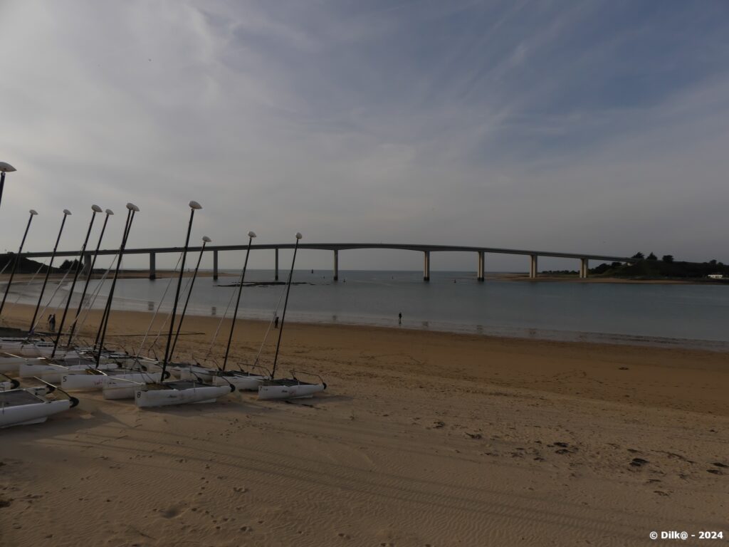 Le pont de Noirmoutier et la plage de Fromentine