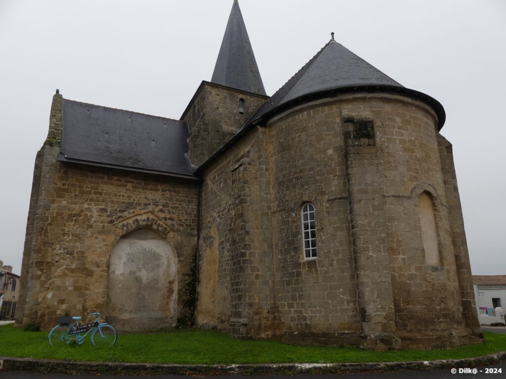 L'église romane du 12 ème siècle