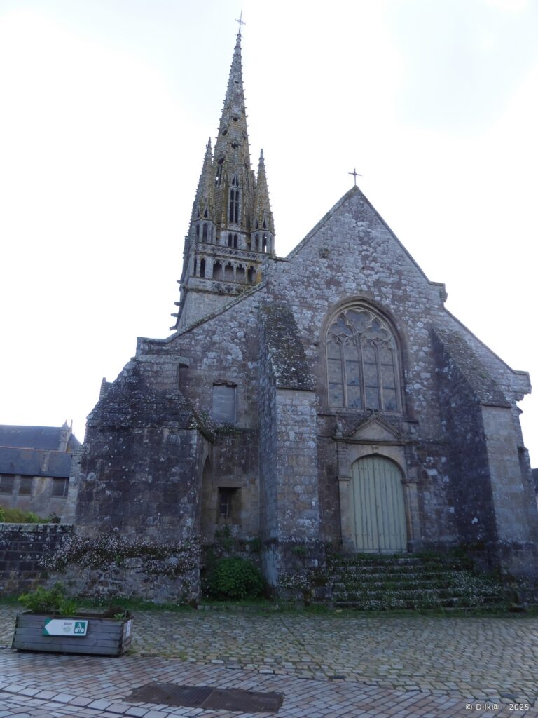 La collégiale Notre-Dame-de-Roscudon
