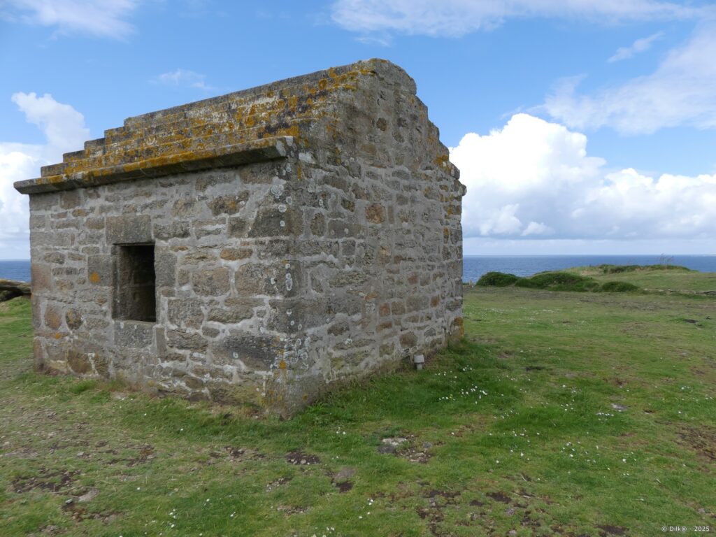 Cabane des douaniers de Pors Poulhan