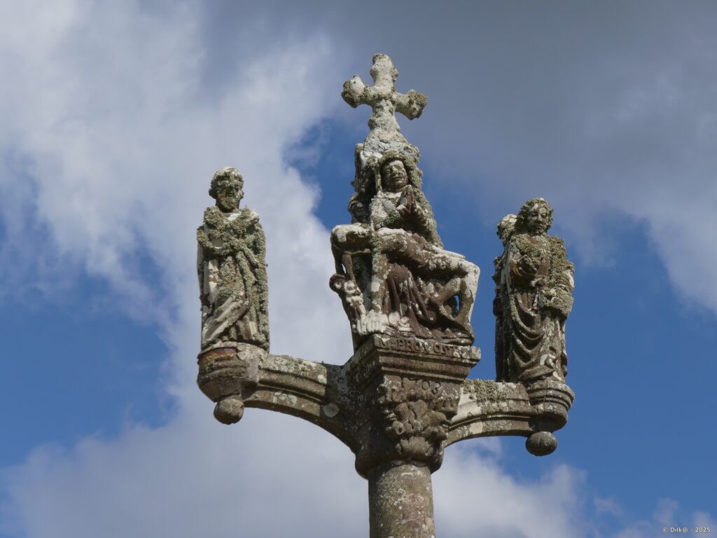Calvaire de l'Église Saint Gorgon à Plovan