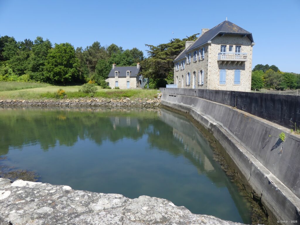 Digue après le Dourdy