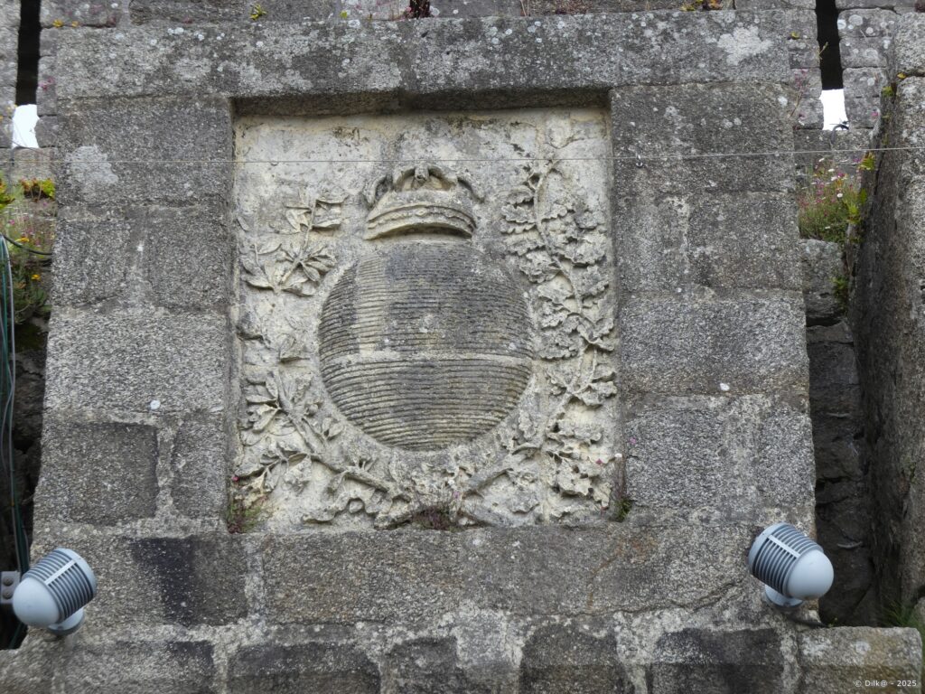 Le blason de Concarneau