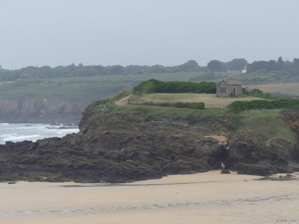 Cabane des douaniers près de la plage de Bellangenet