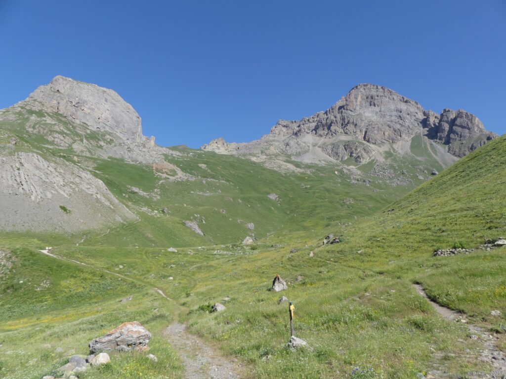 La Roche Robert à gauche