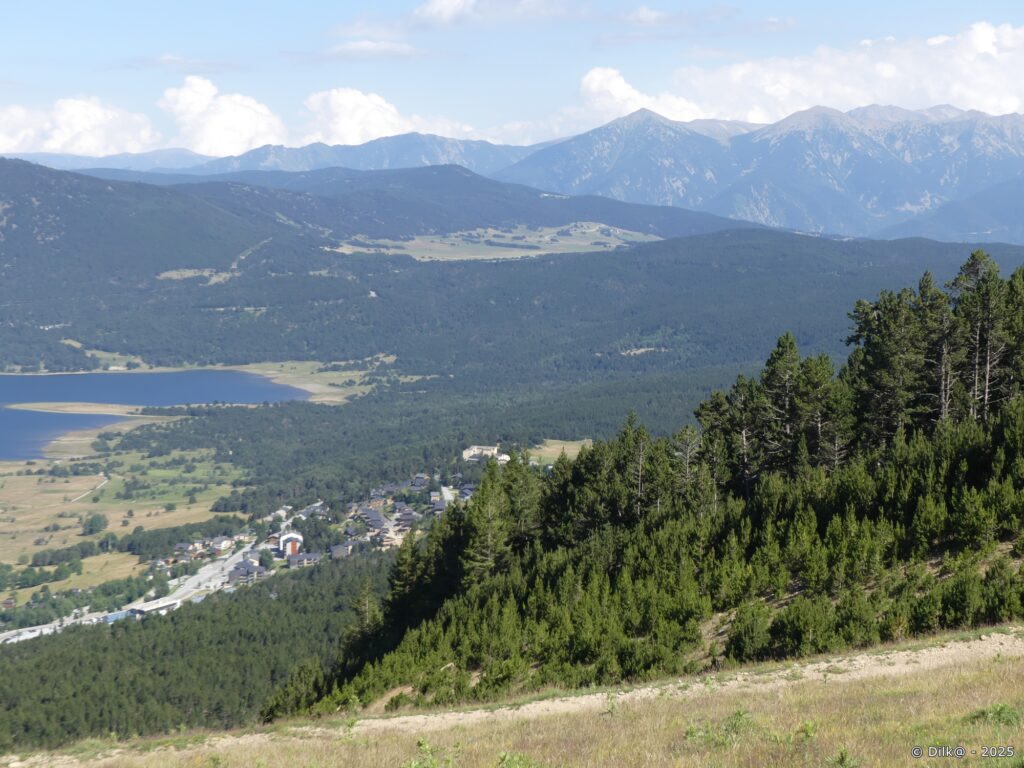 Les Angles et le lac de Matemale