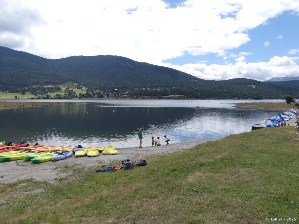 Au bord du lac de Matemale