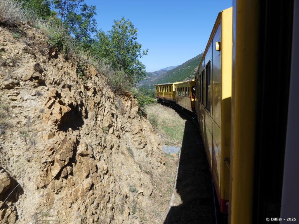 La Petit Train Jaune
