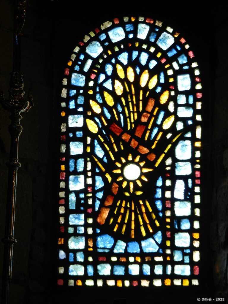 Vitrail de la chapelle de Saint-Philibert