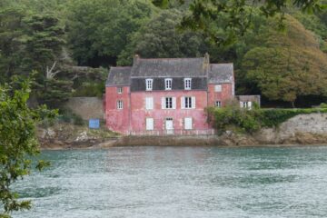 La maison rose de Port Anna à Séné