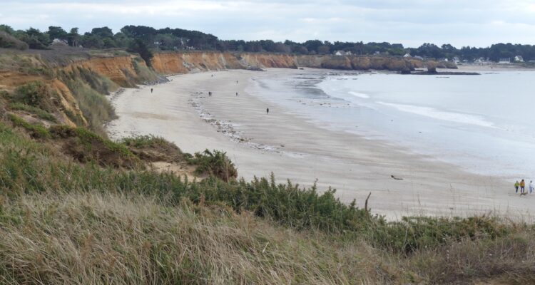La falaise de la Mine d'Or à Pénestin