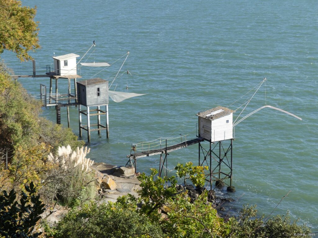 Pêcheries après la plage de Port Charlotte