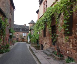 La rue de la Barrière à Collonges-la-Rouge