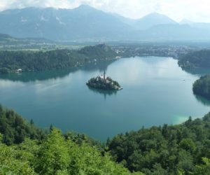 Le lac de Bled vue du promontoire d'Osojnice